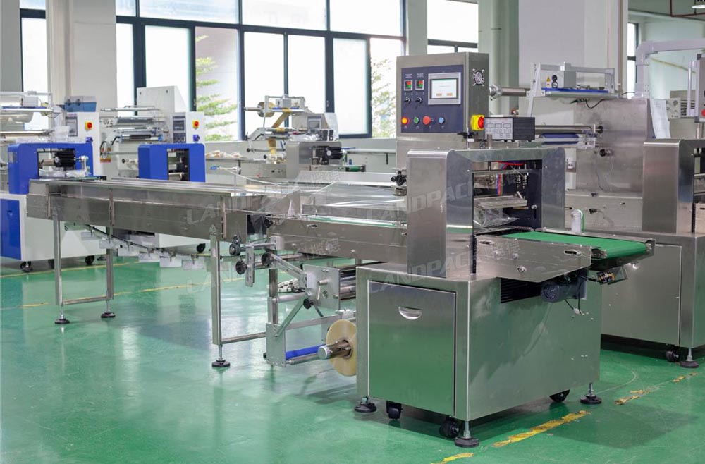 Automatic Noodle Packaging Machine | Noodles Horizontal Flow Wrap Machine