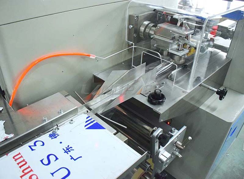 horizontal packing machine price