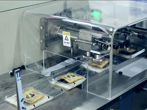 noodles packing machine