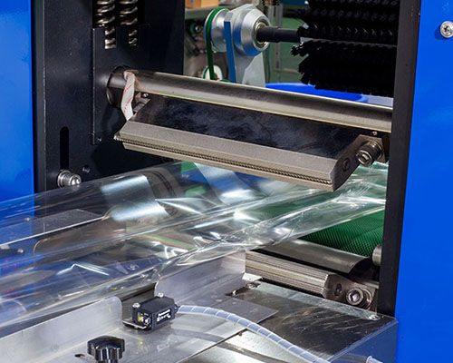 Vegetable Fruit Packing Machine | Pepper In Tray Flow Wrapping Machine